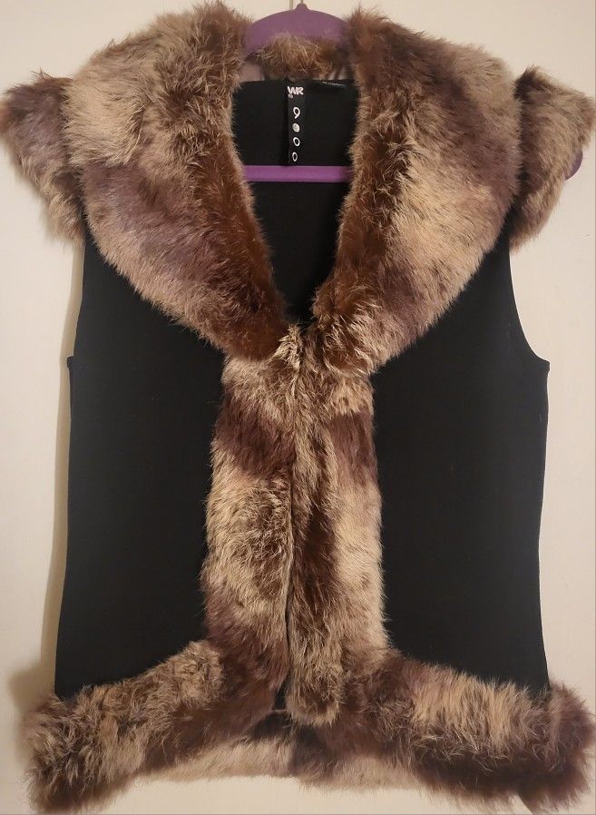 Gorgeous Faux Fur Vest
