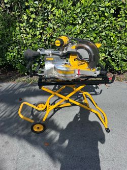 DeWalt Miter Saw with Rolling Stand