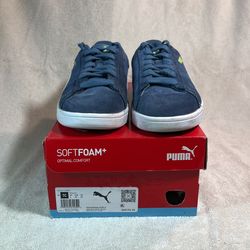 Shoes: Junior Blue Pumas