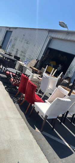 Warehouse used furniture sale