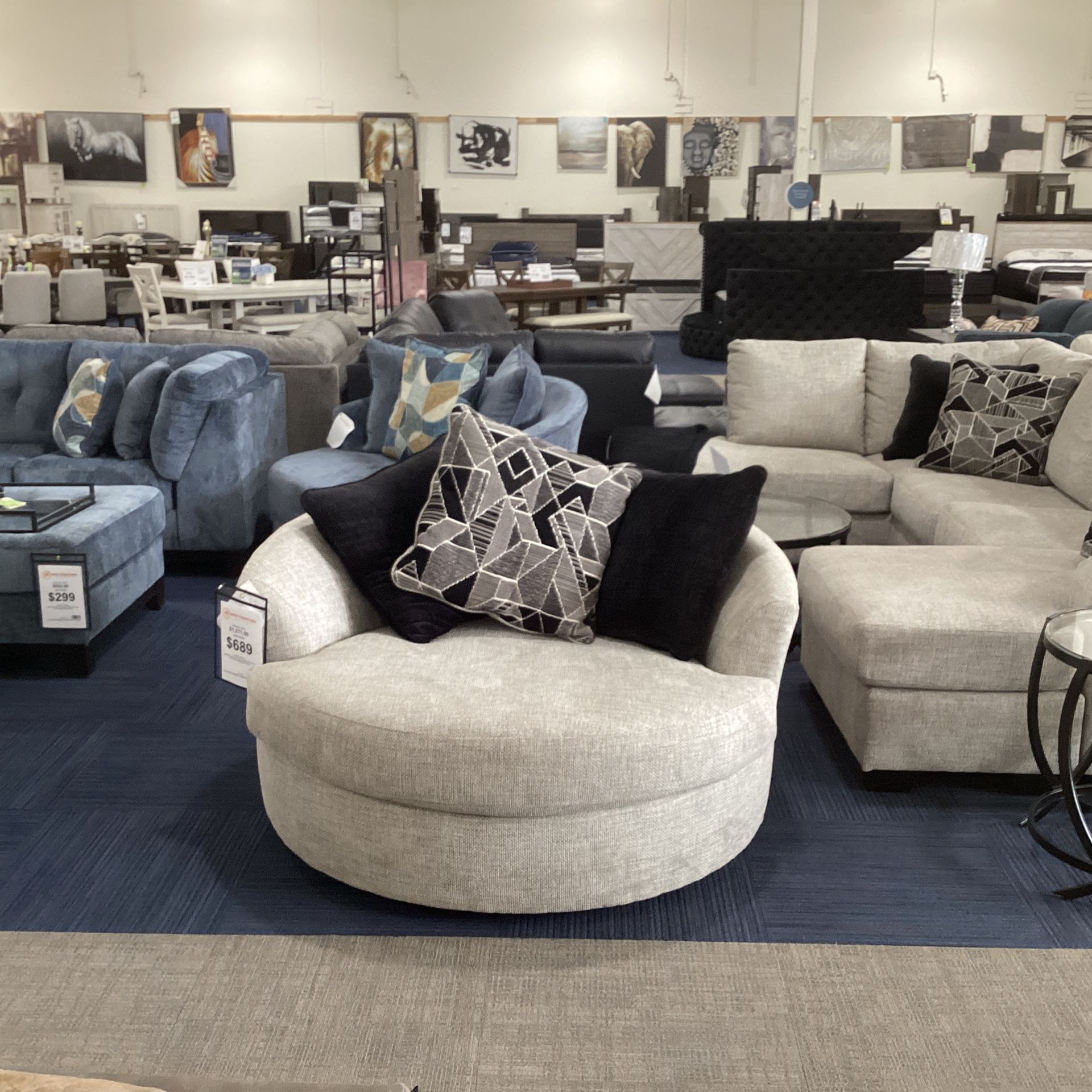Oversized Round Swivel Chair