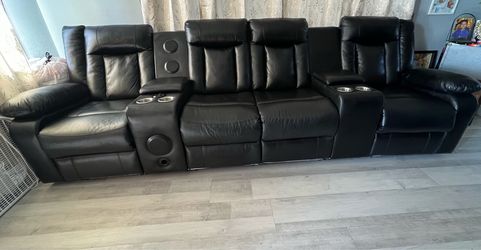 Recliner Sectional black w/ LED
