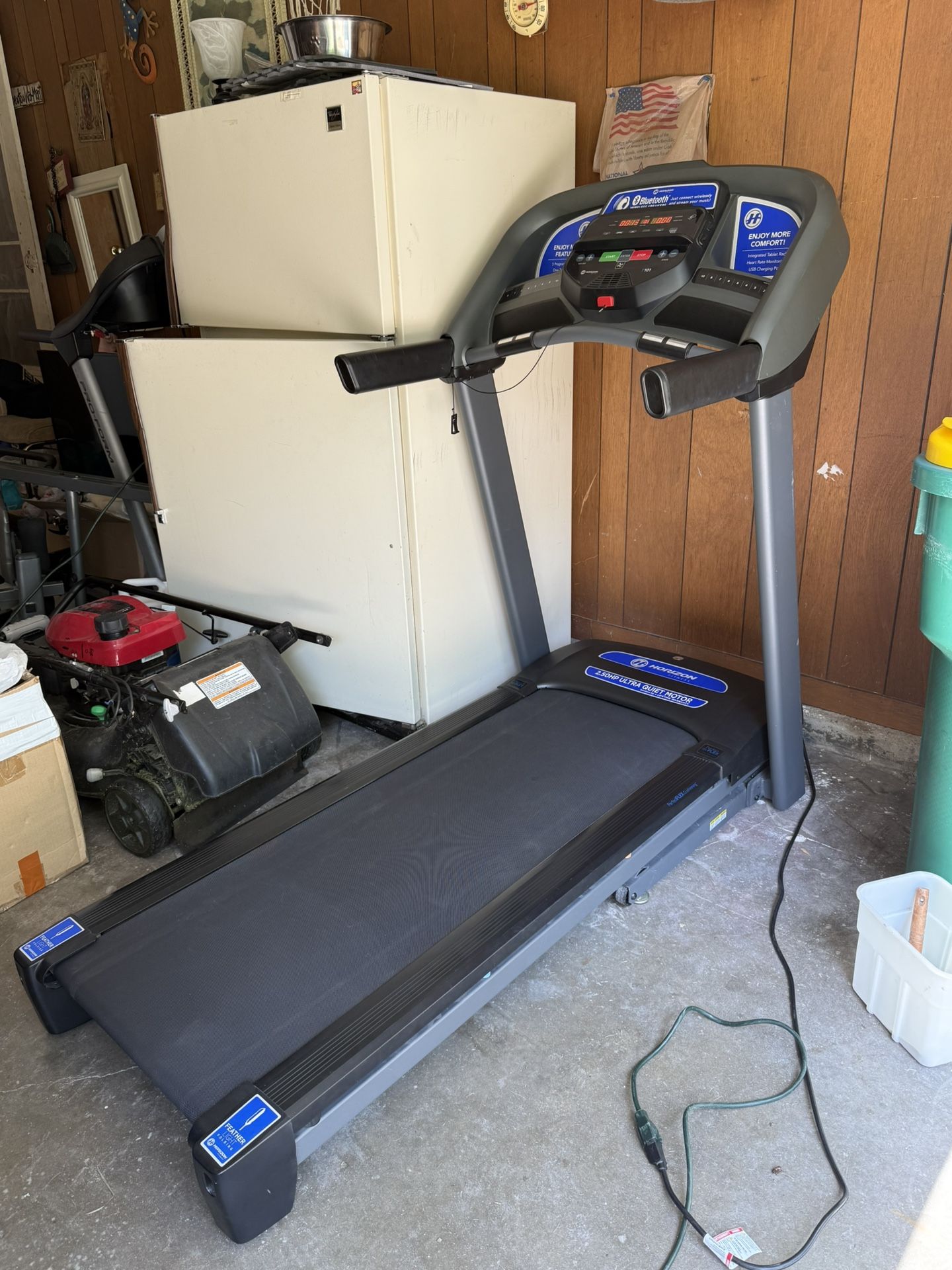 Horizon Treadmill