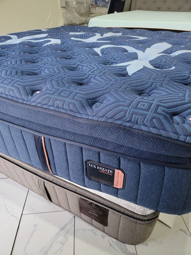 King Sizes Mattress And Box Spring Pillowtop