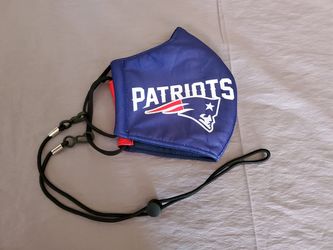 2 Pc set New England Patriots Face Mask & Lanyard
