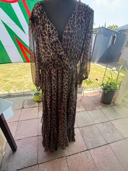 Women’s new leopard maxi wrap dress size 24