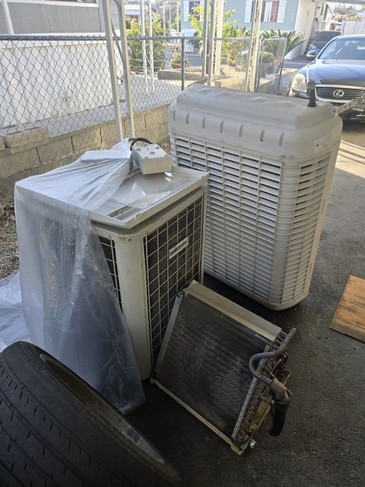 Ac Around 2tun. / Window Swampcooler Unit