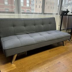 Sleeper Sofa / Couch 