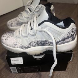 Air Jordan 11 Retro Snakeskin Size Size 5y