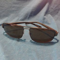 Foster Grant
ALL TERRAIN OUTFITTERS
Men's POLARIZED Sunglasses