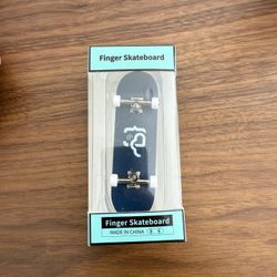 Finger skateboard