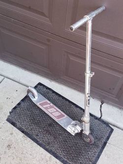 Kids scooter