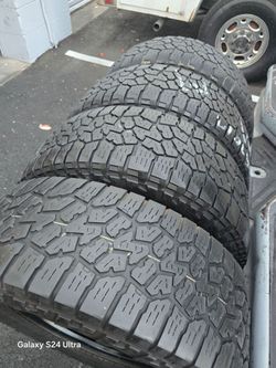4 used tires 285 70r17 Falken wolpeak At3 $250.00