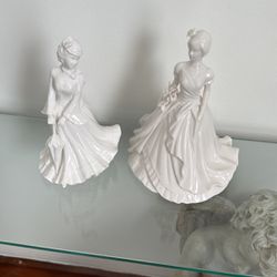 Porcelain Lady Statues 