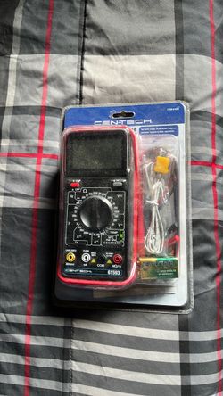Cen-Tech Digital Multimeter 61593