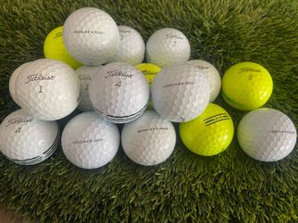 17 Titleist AVX golf ⛳️ balls