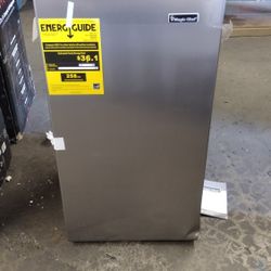 Magic Chef 3.2 Cubic Feet Mini Refrigerator