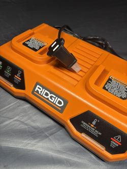 18V Dual Port Simultaneous Charger