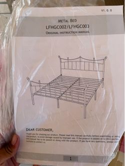 Full/queen Victorian bed with a headboard!