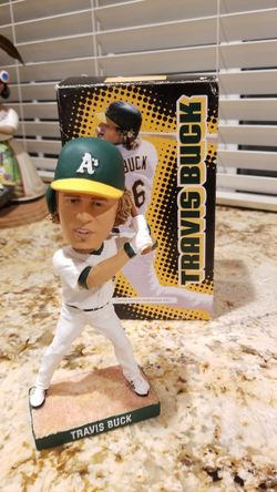 BASEBALL BOBBLEHEAD TRAVIS BUCK