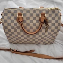 Authentic Louis Vuitton Speedy Bandouliere 