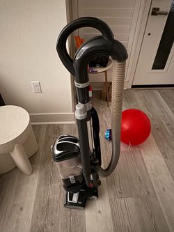 Shark Upright Vacuum Cleaner with Hose