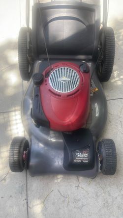 Craftsman Lawnmower, High Wheels In Excellent Conditions Cell Propel But Is Missing The Transmission Cable
