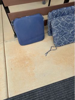 Outdoor pillow for chairs
