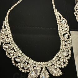Beautiful Silver, Lab Diamonds Necklace