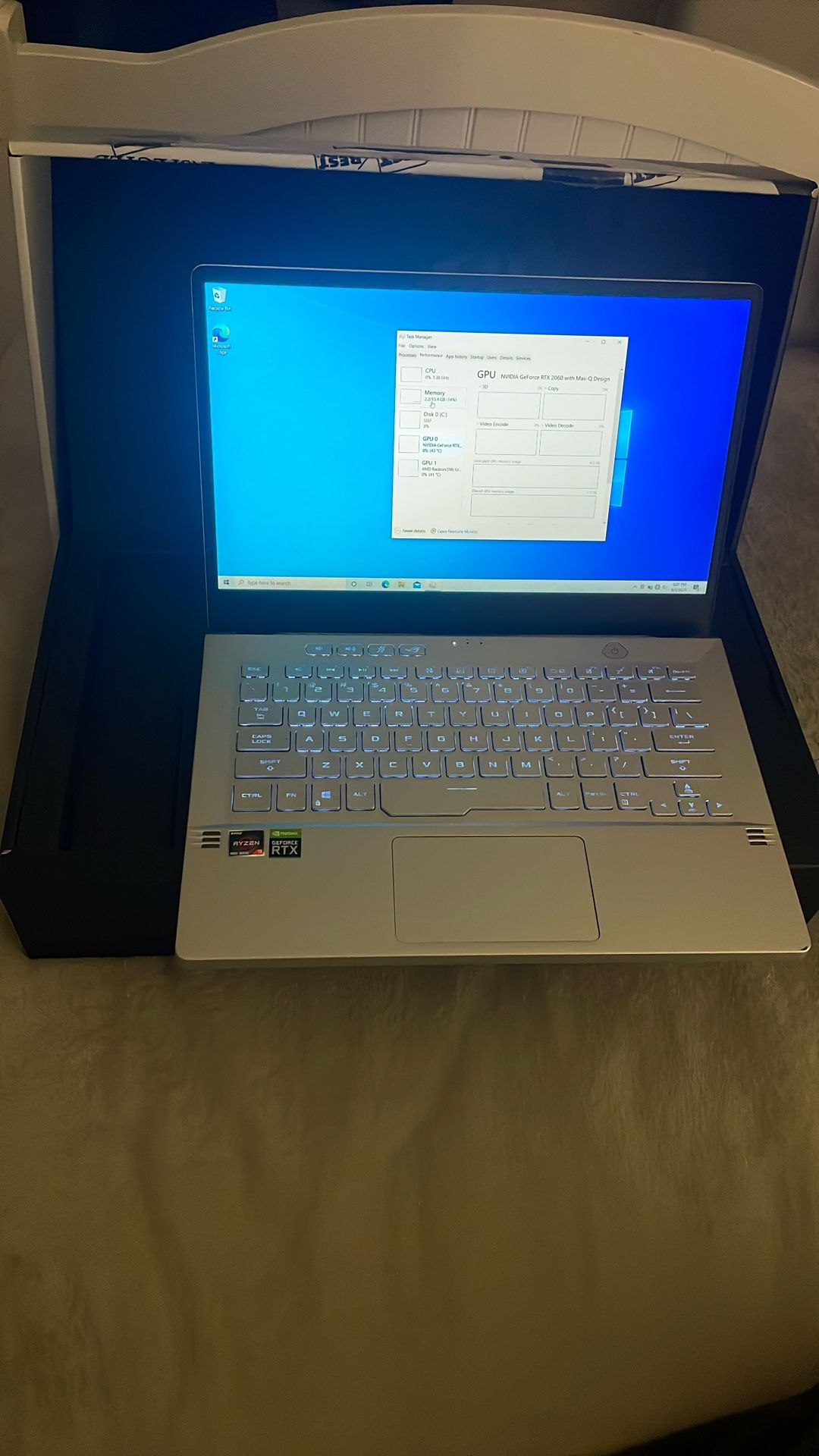 ASUS - ROG Zephyrus G14 14" Gaming Laptop - AMD Ryzen 9-16GB Memory - NVIDIA GeForce RTX 2060-1TB SSD - Moonlight White