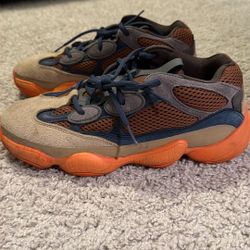 Yeezy 500s Sz 9.5