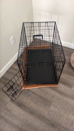Large Black Wire Dog Crate with Tray