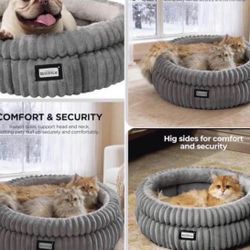 Cat Bed. Dog Bed