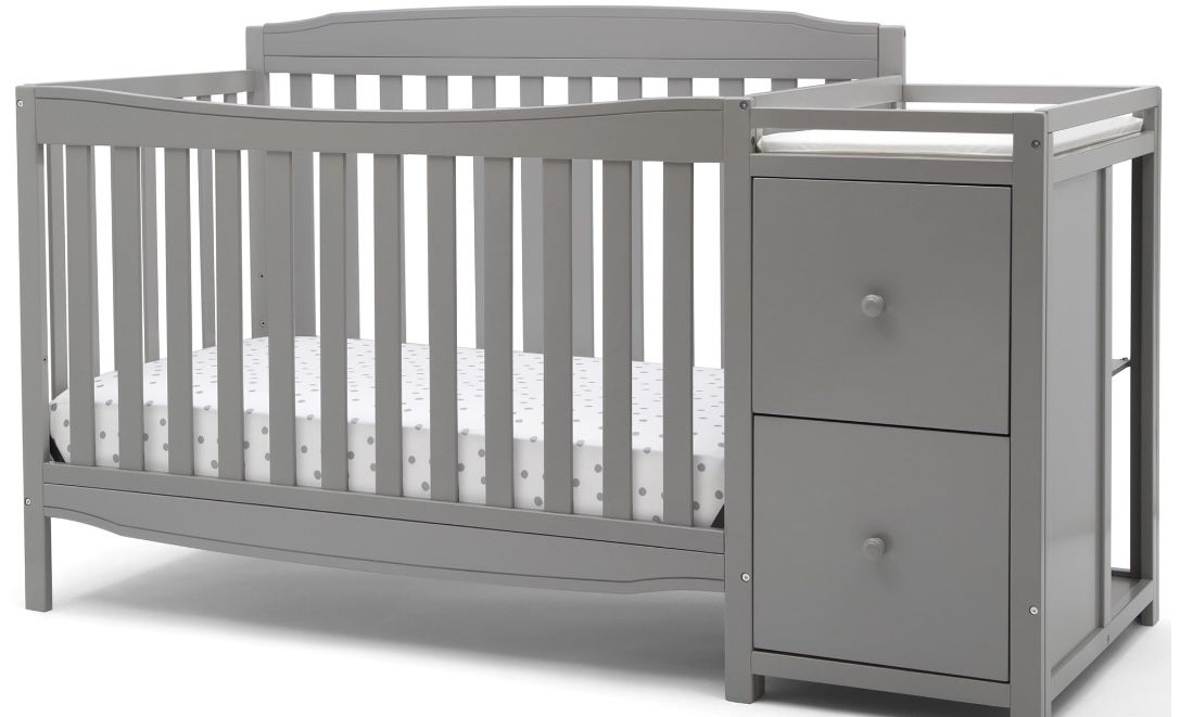 3 In One Crib W/changing Station
