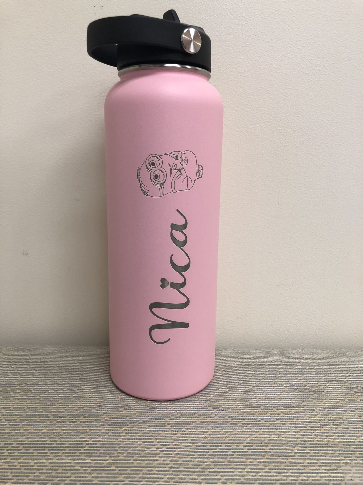 Custom etched water bottle flask minion theme