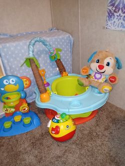 Baby seat and toys