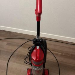 Dirt Devil Vacuum Cleaner
