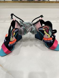 Kat Macon Women Heel Only Used One. Great Condition