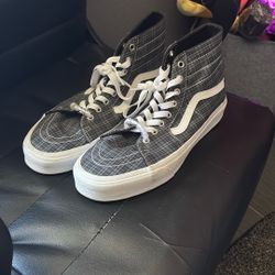 Vans Hi-Tops 