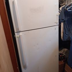 Working Refrigerator 