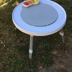 Round Table For Toddler . Diameter 25 Inches 1/2,height 8 1/2