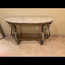 Beautiful Console Table Matching The Coffee Table Listed. 