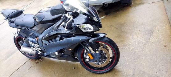 2006 Yamaha R6 Raven Collectors Edition (Clean Title)