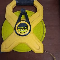 Stanley 200ft Side Wind Tape Measure 