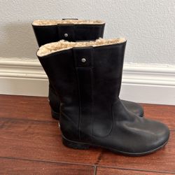 Black Leather UGG Boots Size 6