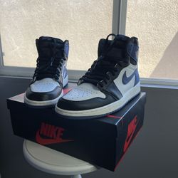 Air Jordan 1 Blue Moon Vnds Sz 12