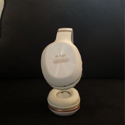 P-951 Wireless Headphones From Turkey [FOLDABLE]