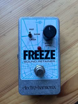 Electro-Harmonix Freeze Pedal