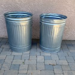 2 Containers