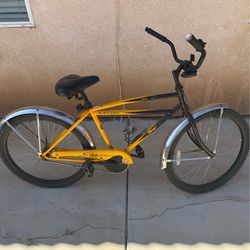 Schwinn “Heavy Duty” Cruiser Bike – Clean & Ready to Ride